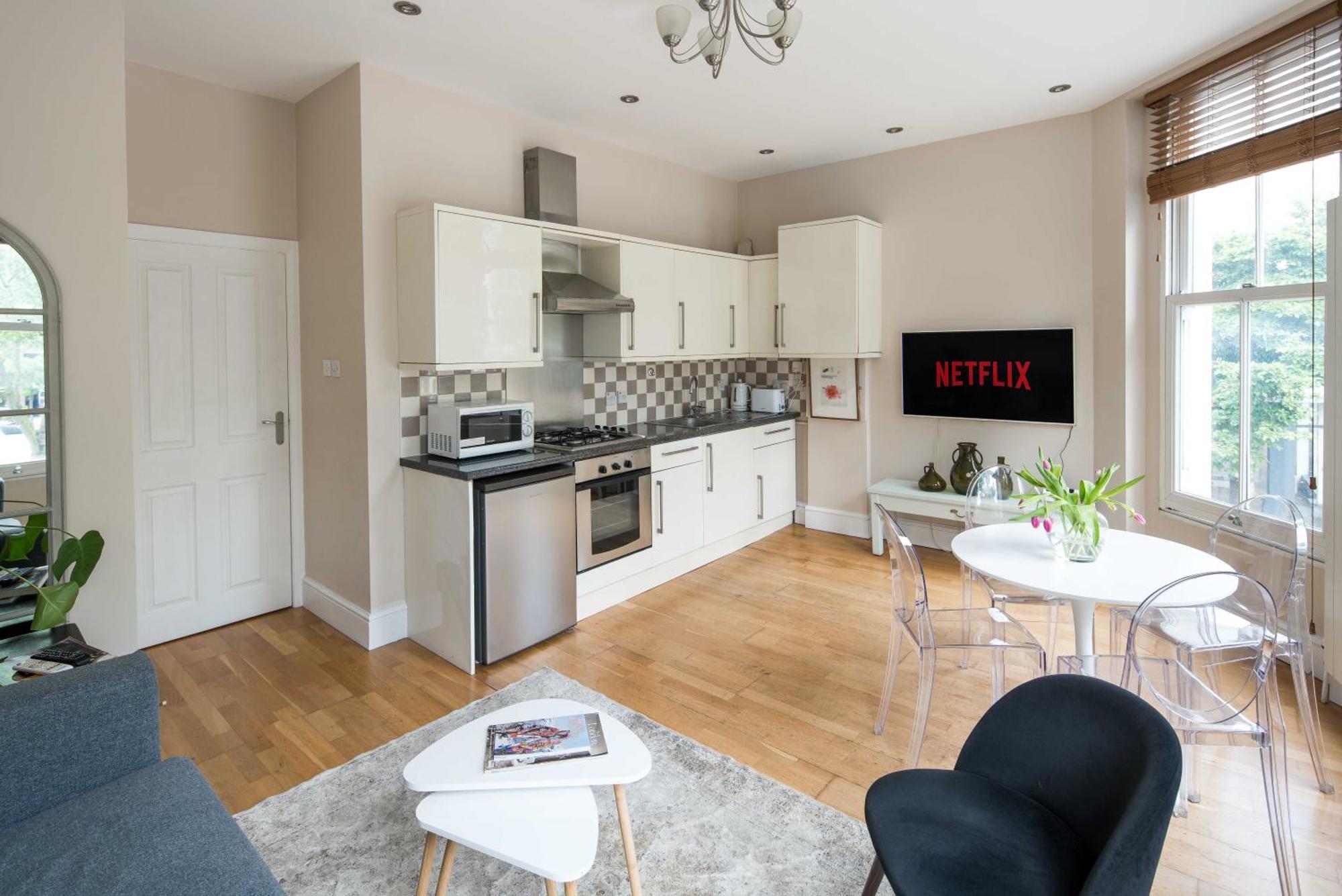 Chic 2-Bedroom Apartment On The Kings Road, Chelsea Apartment London